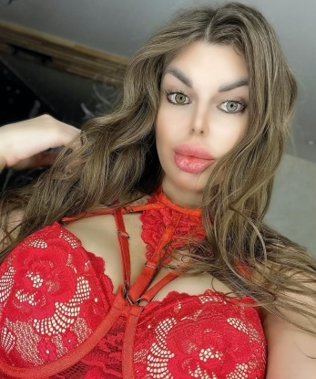 Полина, 23 года, 5 размер груди